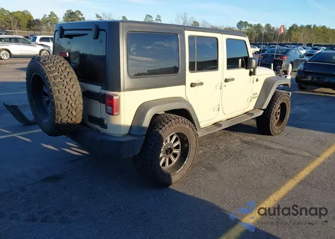 2011 Jeep Wrangler Unlimited Sport z USA, uszkodzony, nr VIN 1J4BA3H15BL595976